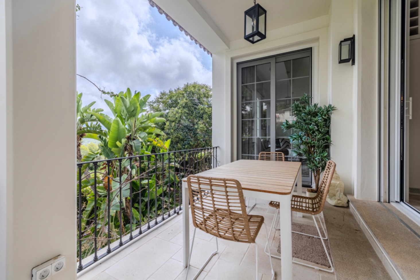Exclusiva villa de lujo en venta en La Sella con unas vistas preciosas.