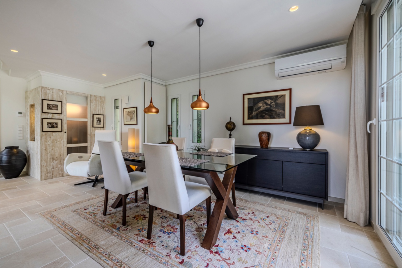 Exclusiva villa de lujo en venta en La Sella con unas vistas preciosas.