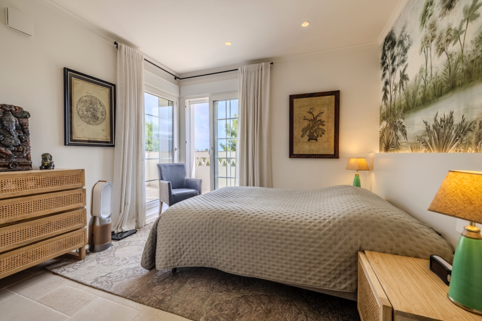 Exclusiva villa de lujo en venta en La Sella con unas vistas preciosas.