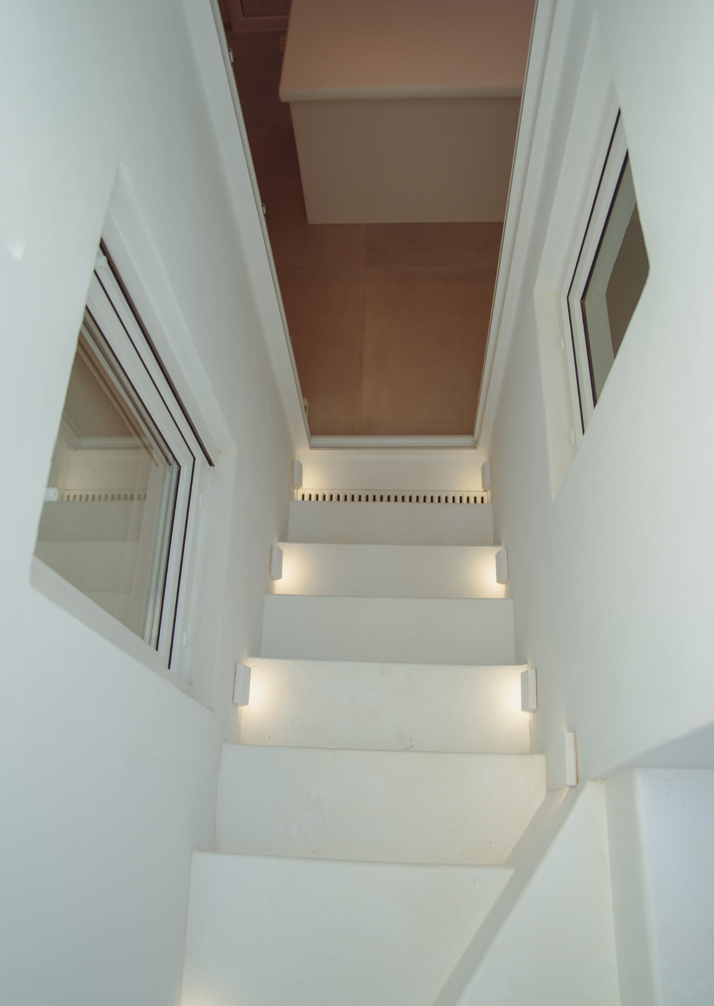 Exclusiva casa adosada totalmente reformada al estilo ibicenco
