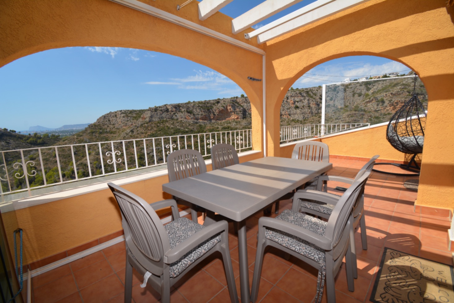 Bonito apartamento con unas preciosas vistas en Cumbres del Sol.