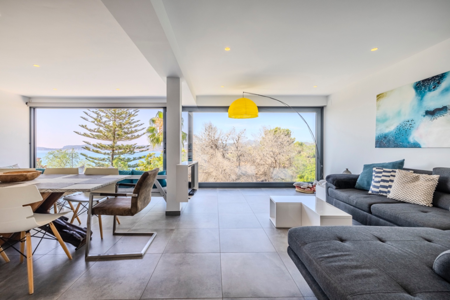 Villa till salu i Jávea, nära hamnen och med spektakulära vyer.