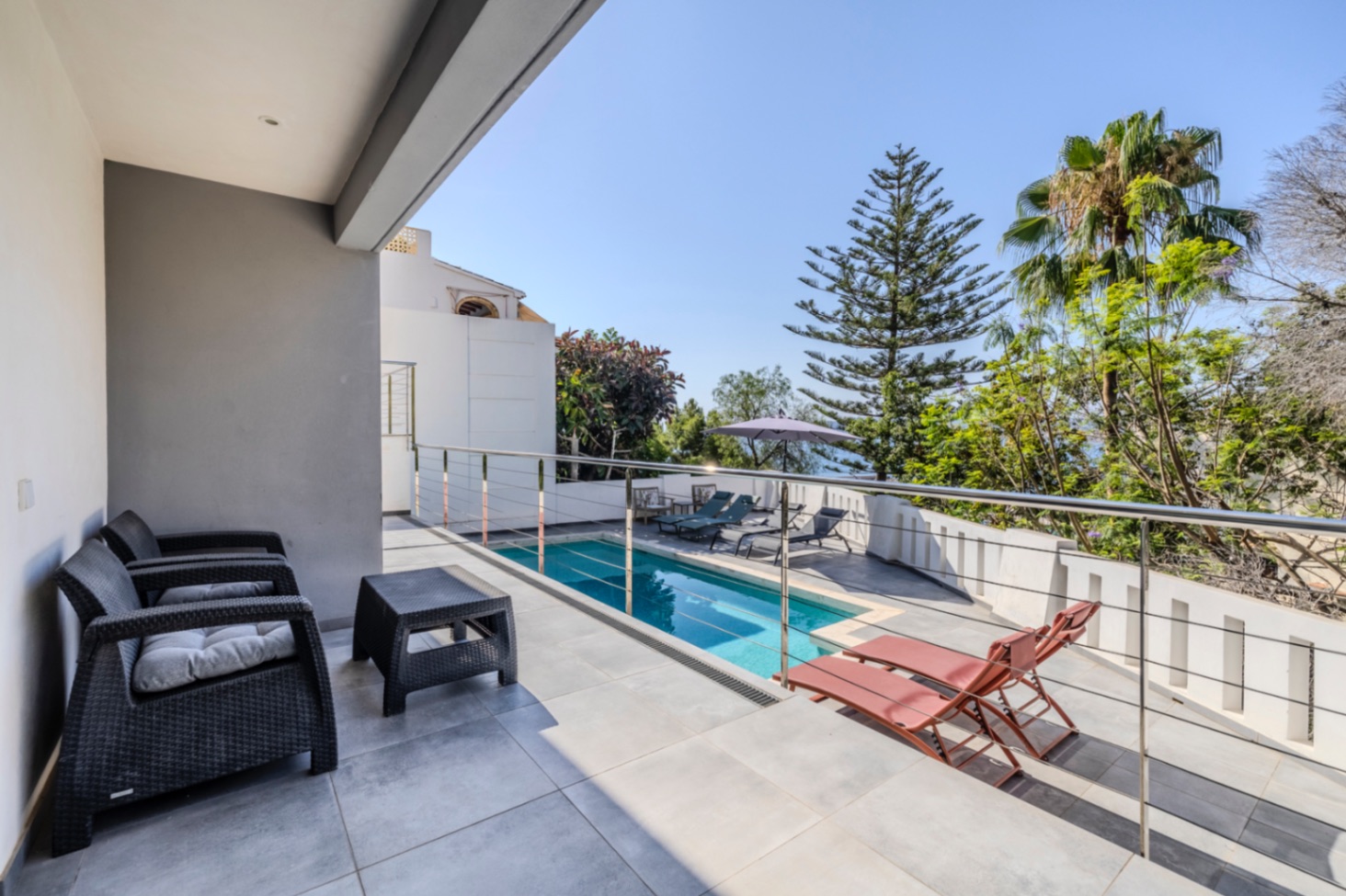 Villa till salu i Jávea, nära hamnen och med spektakulära vyer.