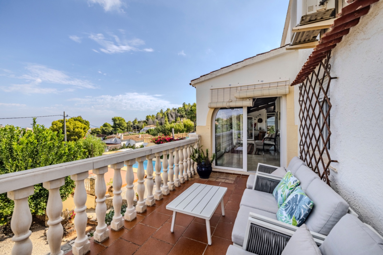 Bonito chalet en venta en Denia en las faldas del Montgó.
