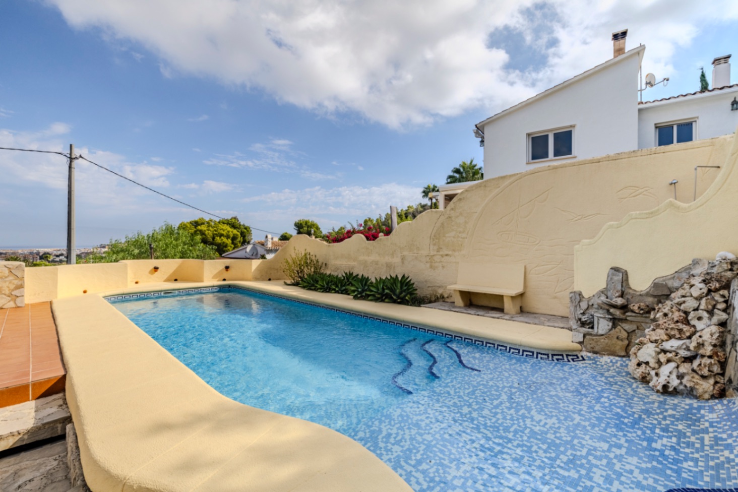Bonito chalet en venta en Denia en las faldas del Montgó.