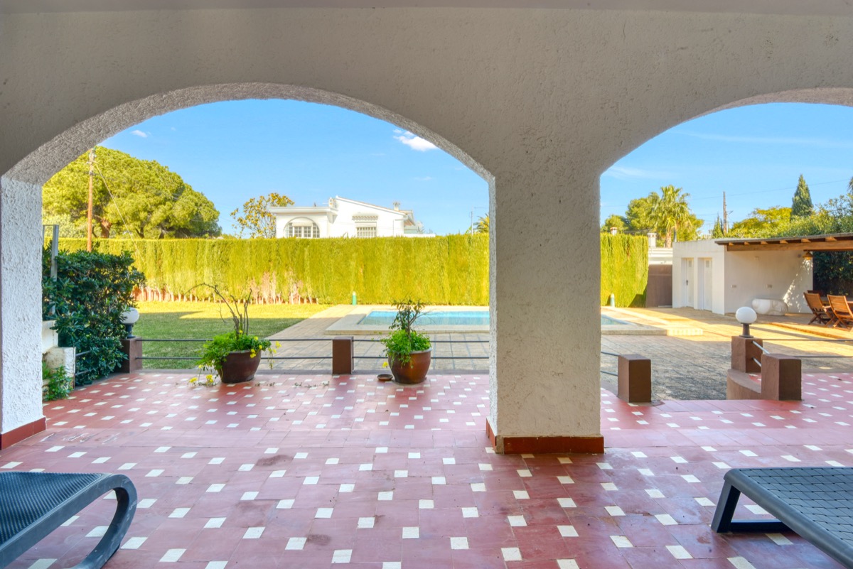 Villa en venta en Las Rotas de Dénia