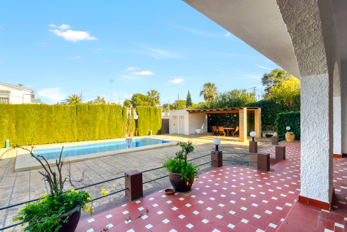 Villa en venta en Las Rotas de Dénia