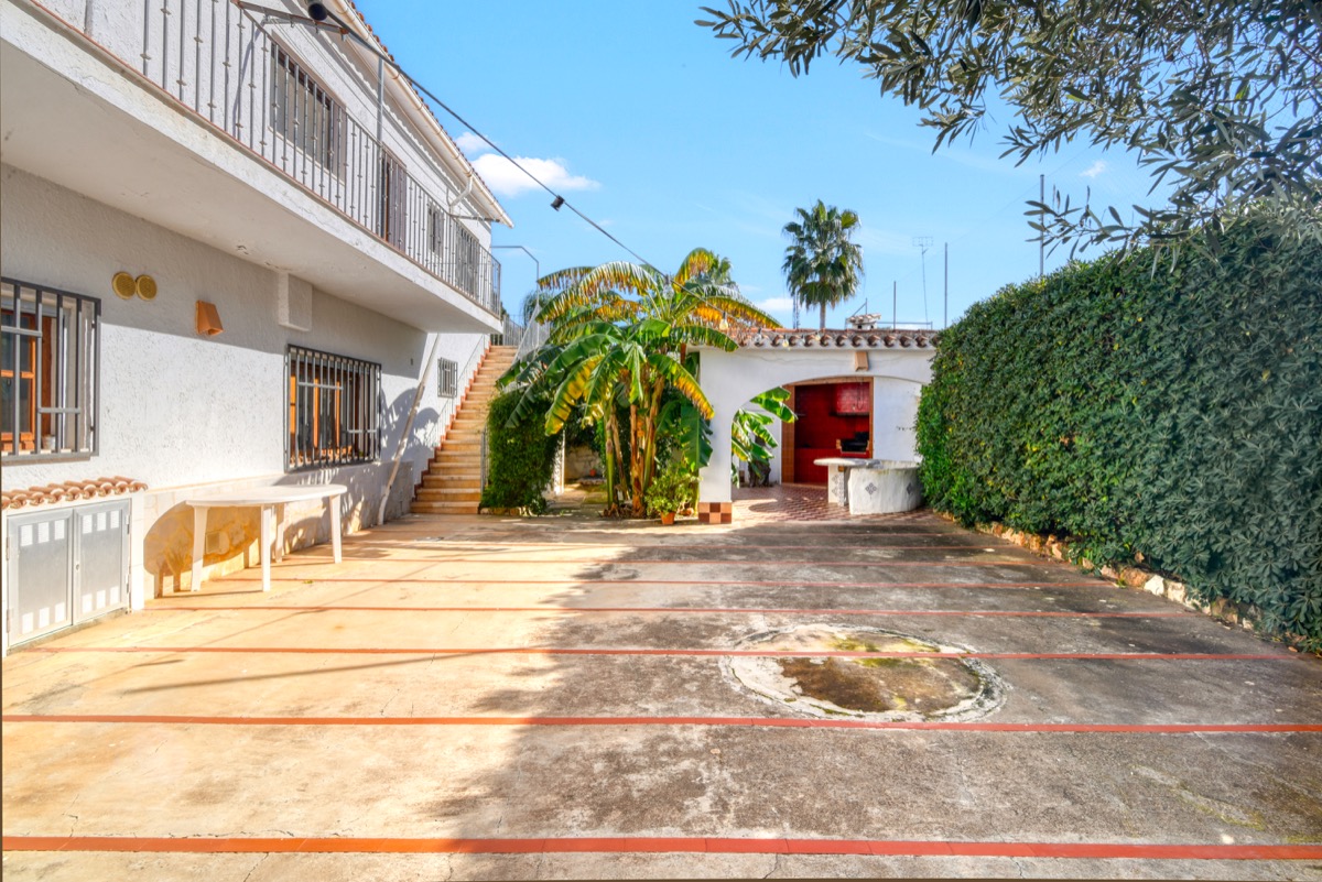Villa en venta en Las Rotas de Dénia