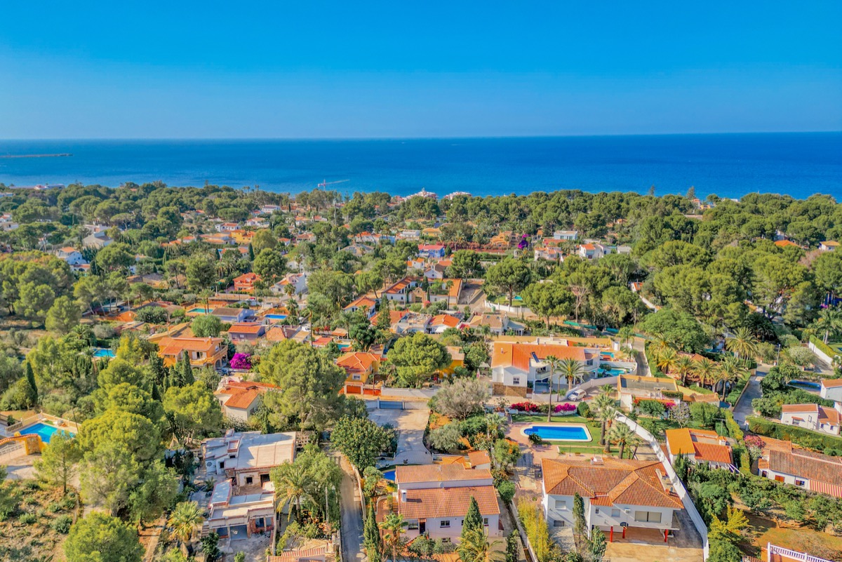 Maravilloso chalet en Denia en la prestigiosa zona Las Rotas