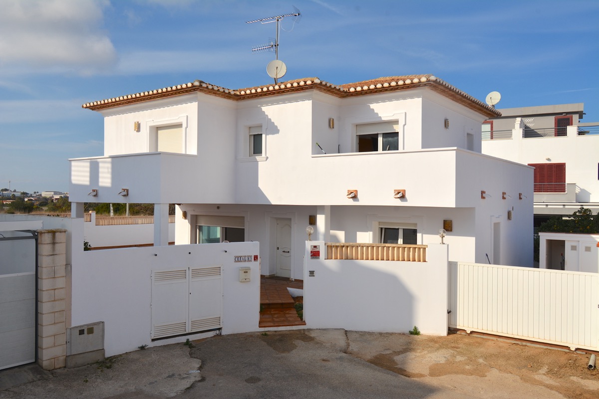 Chalet en venta en Denia muy cerca del centro