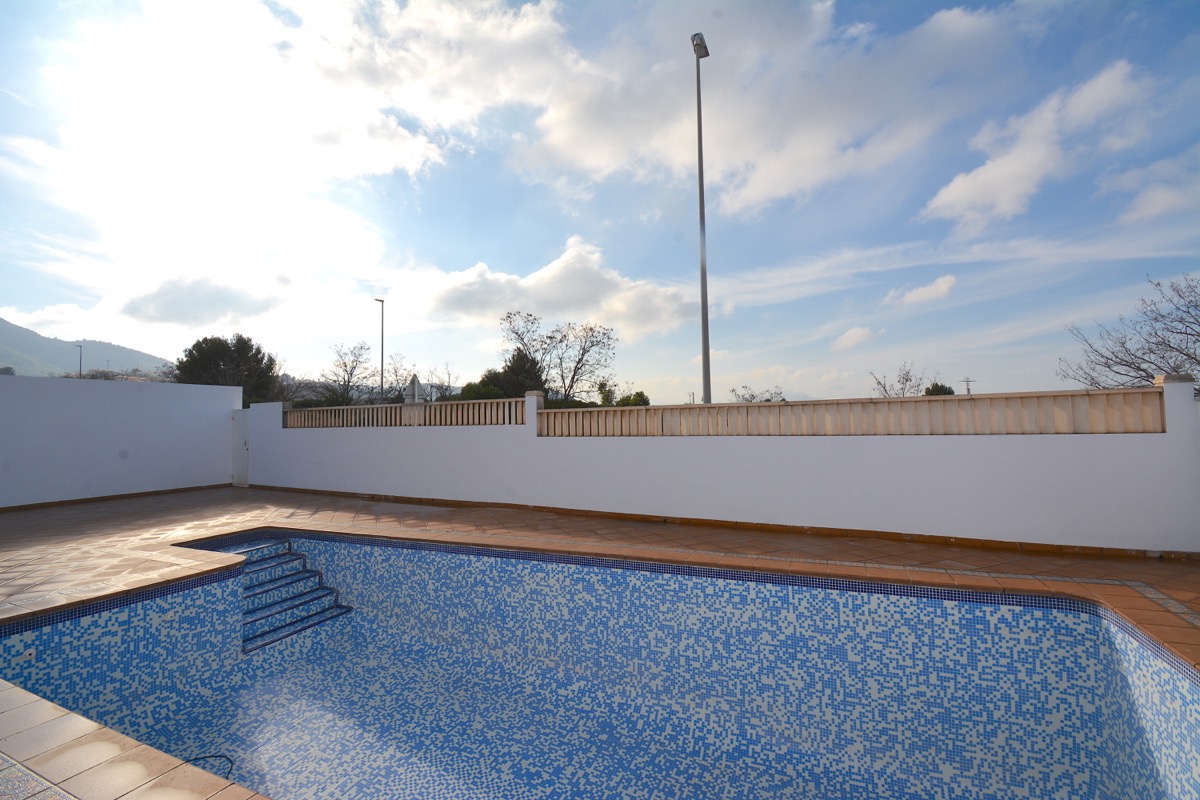 Chalet en venta en Denia muy cerca del centro