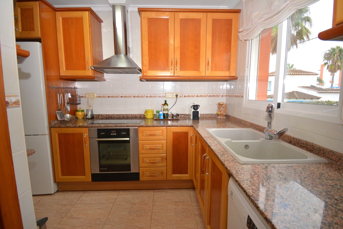 Prachtige villa te koop in Denia en zeer dicht bij het strand