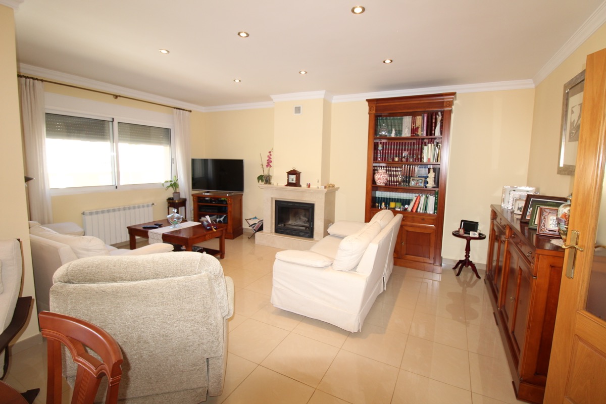 Elegant villa til salgs i Denia i et fantastisk boligområde