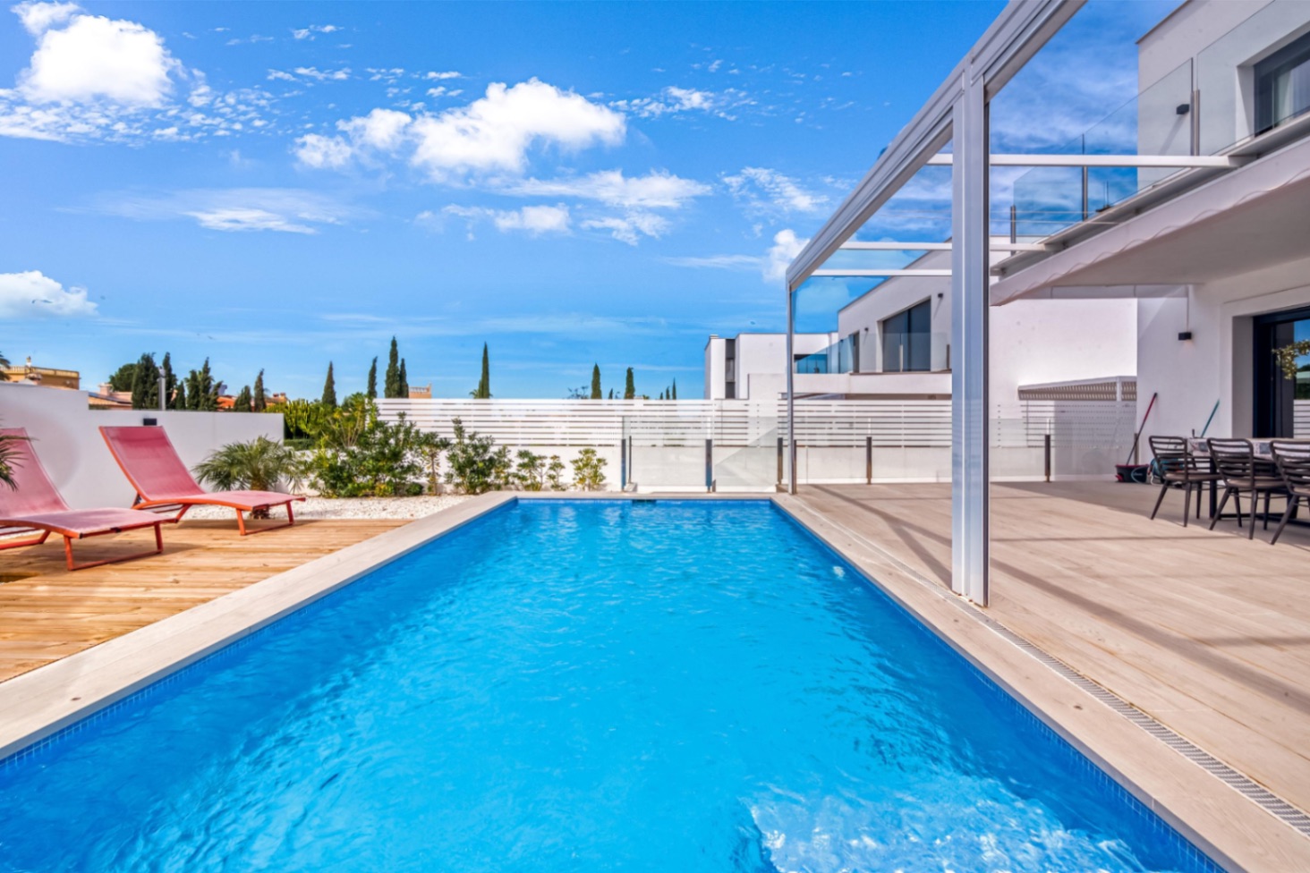 Villa de diseño moderno en venta en Dénia
