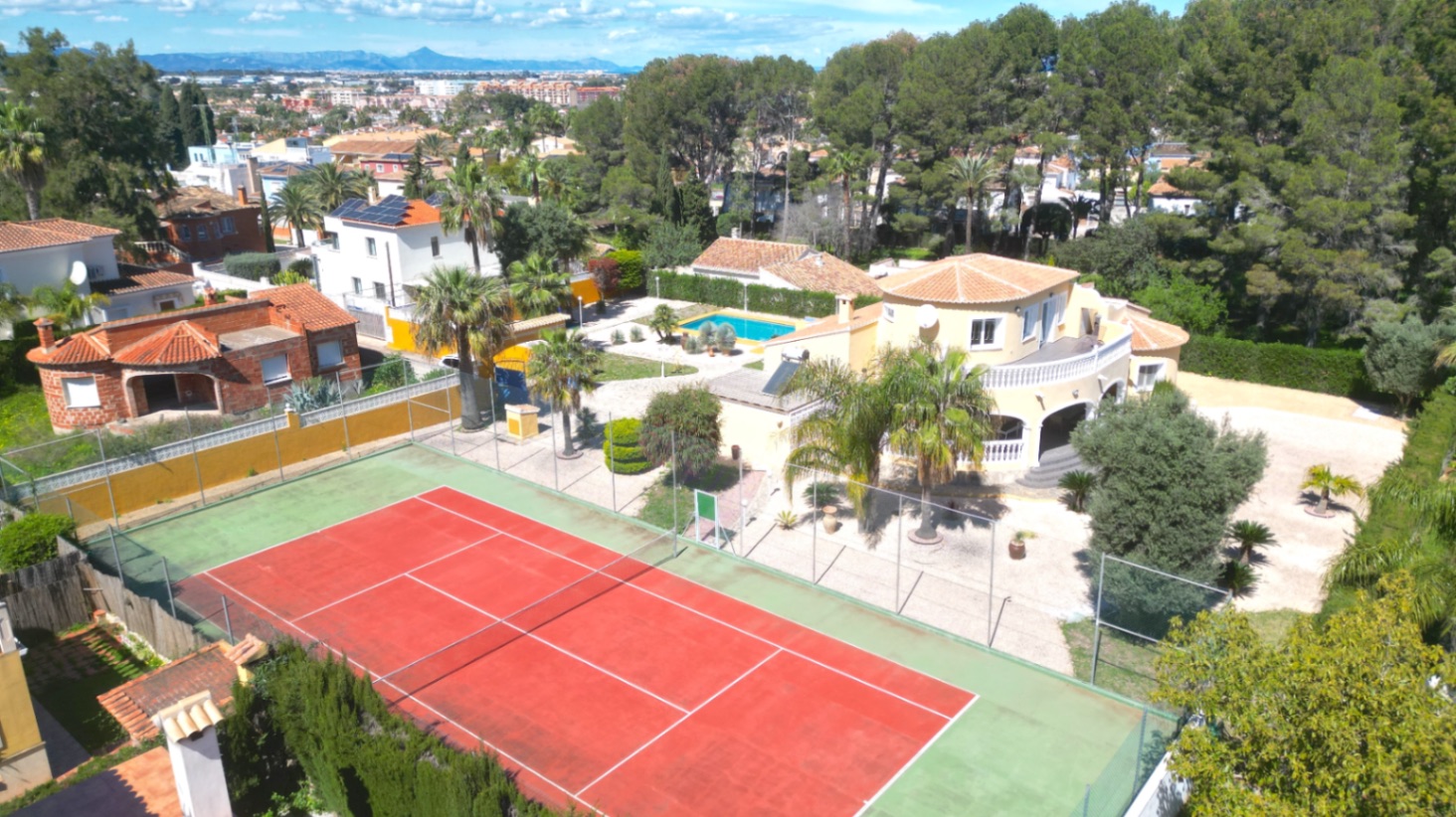 Bonita villa en venta en una de las mejores zonas de Denia