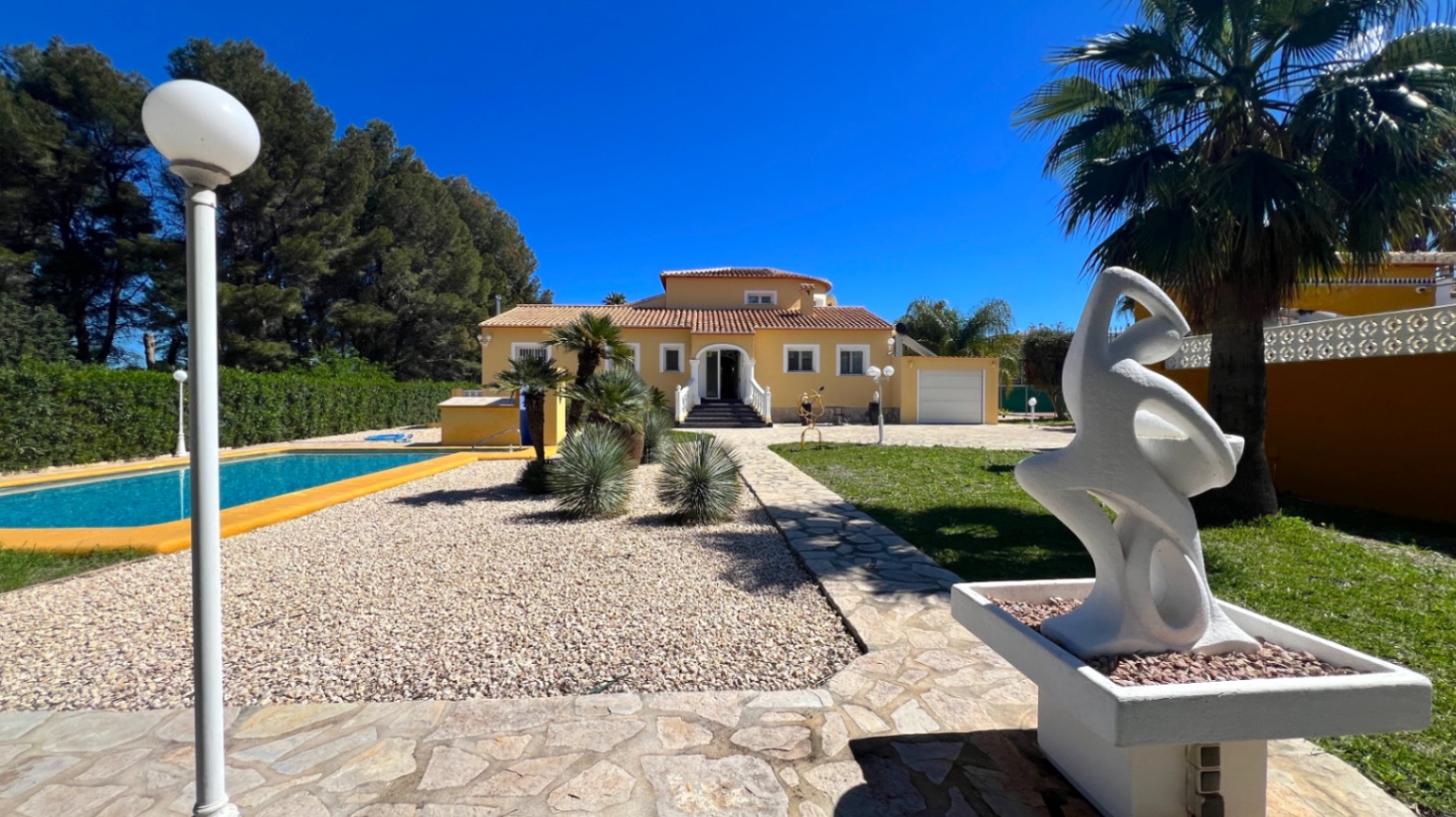 Bonita villa en venta en una de las mejores zonas de Denia